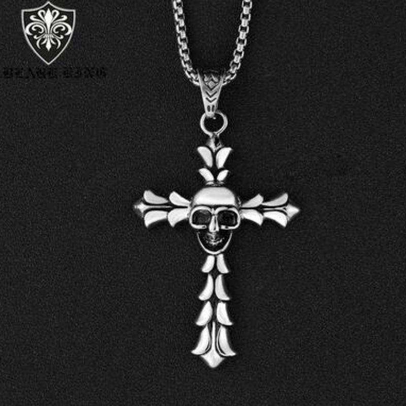 European and American accessories wholesale European and American retro Gothic men's Stainless Steel Skull Pendant Fashion Cross Skull Pendant